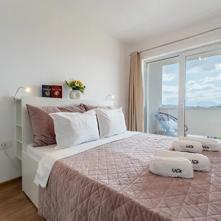 Mohost Valley - Prestige With Mountain Views Apartman Brassó